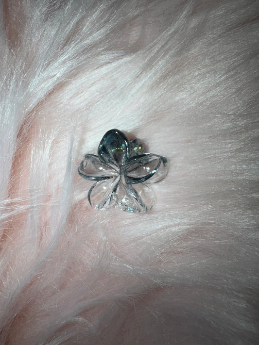 Petite pince à cheveux fleurs transparente