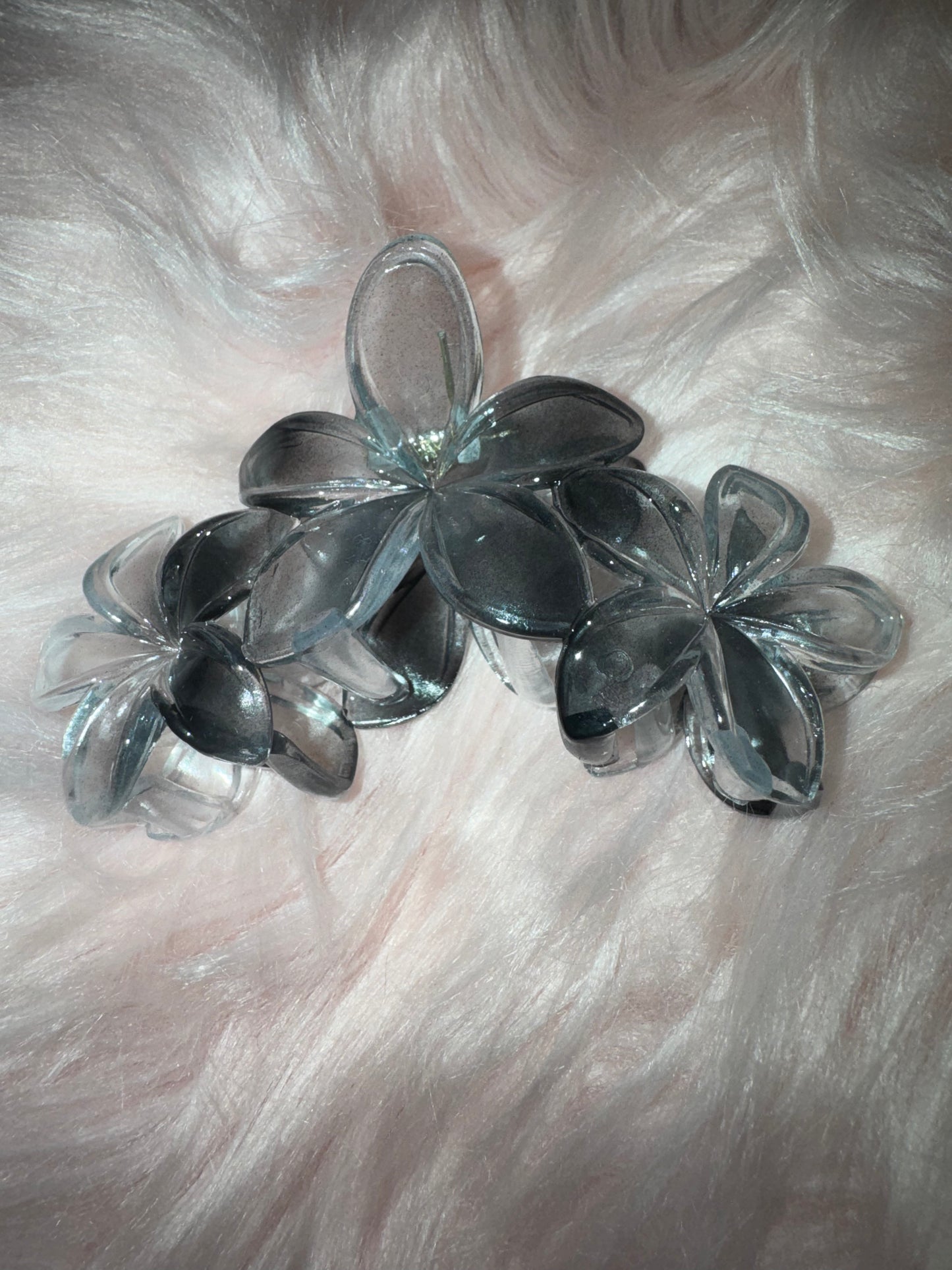 Grande pince à cheveux 3 Fleurs transparente