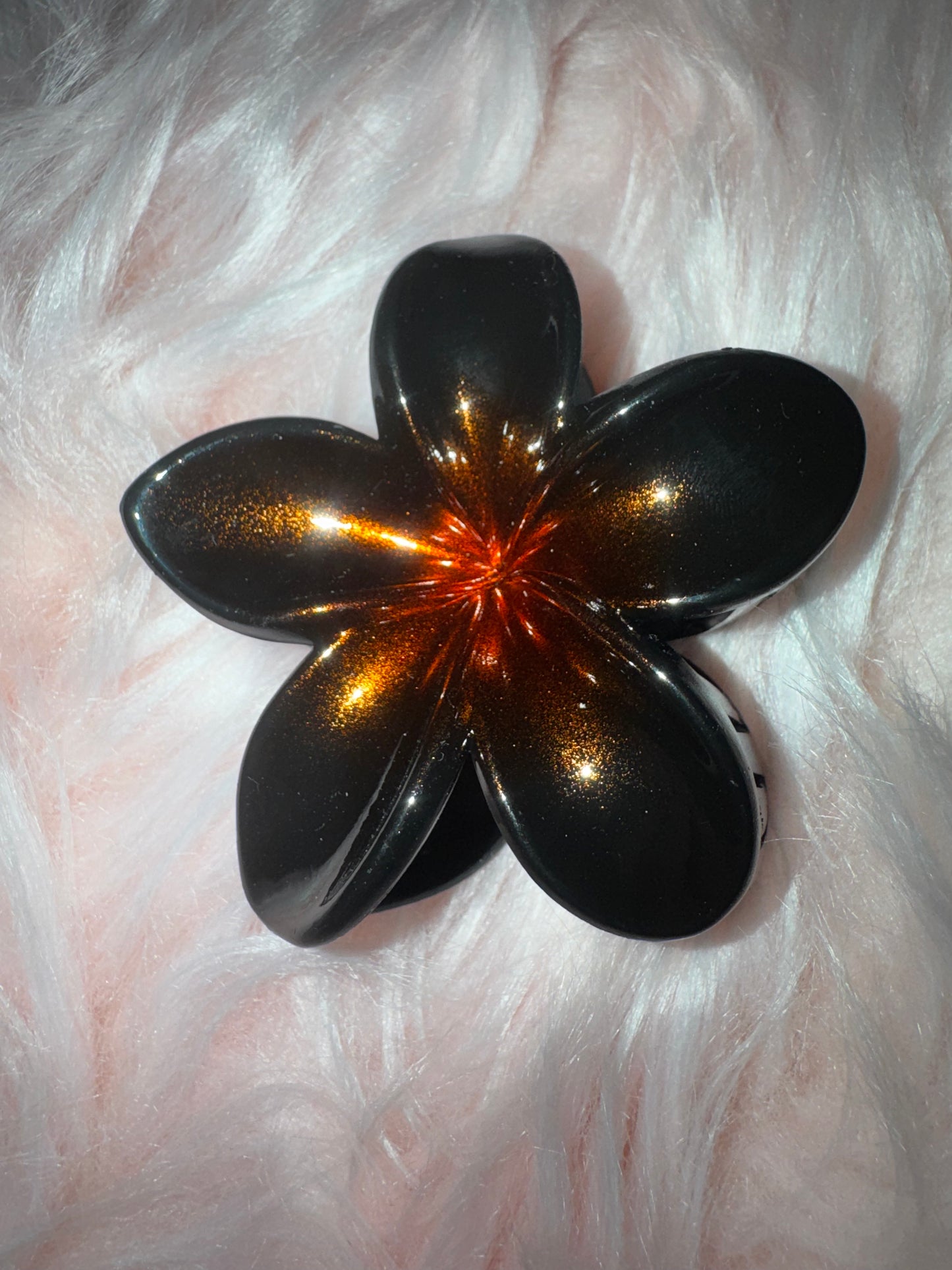 Grande pince 1 fleur noir chromer différente couleurs