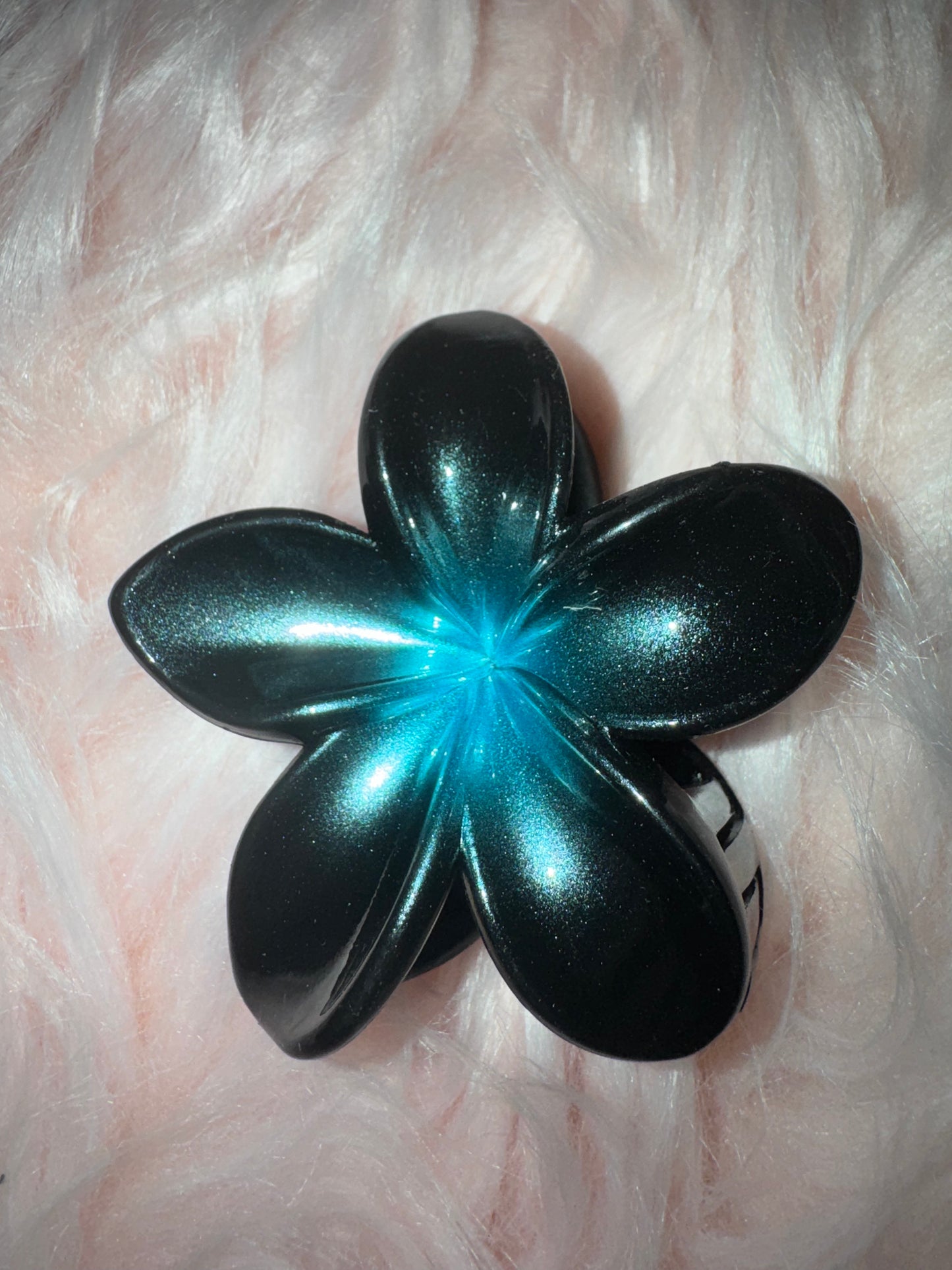 Grande pince 1 fleur noir chromer différente couleurs