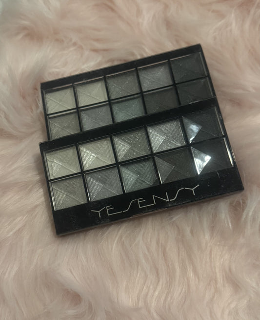 Palette Ombres à Paupières Noir / Gris / Blanc – DDONNA